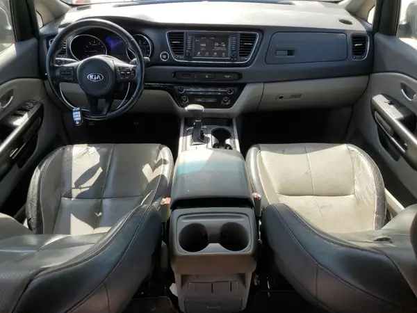 KNDMB5C14H6326115 2017 KIA SEDONA - Image 8