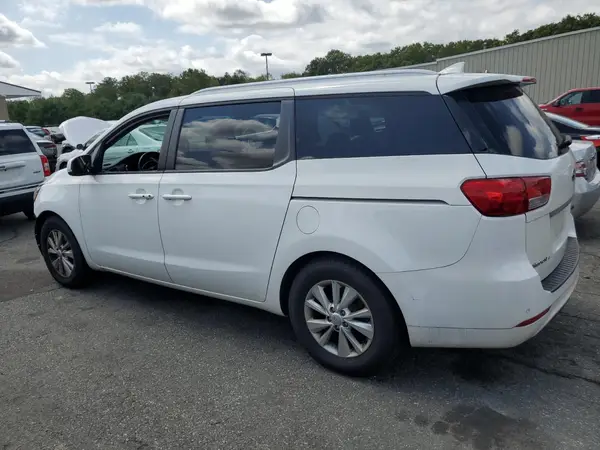 KNDMB5C14H6335672 2017 KIA SEDONA - Image 2