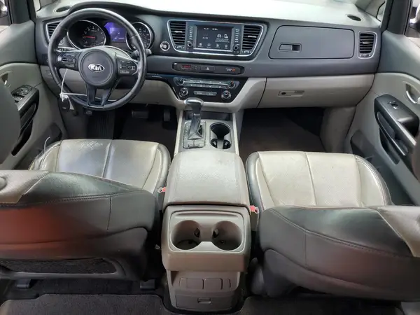 KNDMB5C14H6335672 2017 KIA SEDONA - Image 8