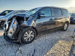 KNDMB5C14H6338832 2017 KIA SEDONA