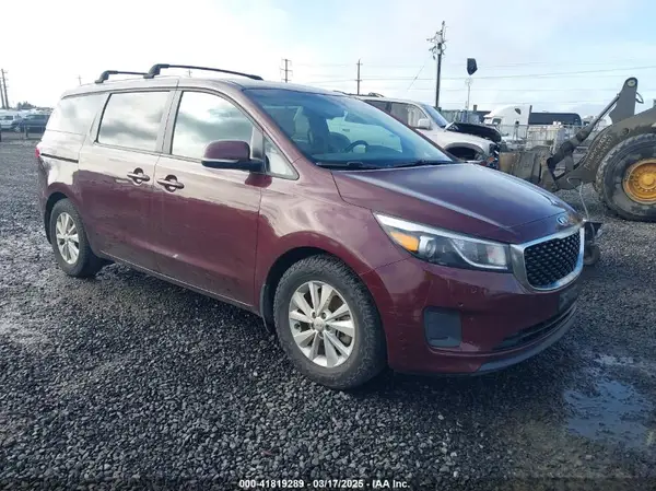 KNDMB5C14H6339494 2017 KIA SEDONA - Image 1