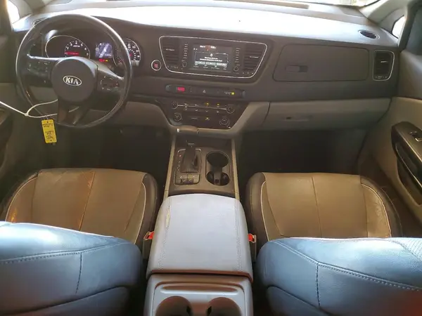 KNDMB5C14H6339737 2017 KIA SEDONA - Image 8