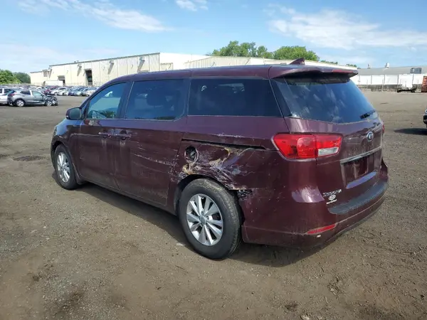 KNDMB5C14J6382870 2018 KIA SEDONA - Image 2