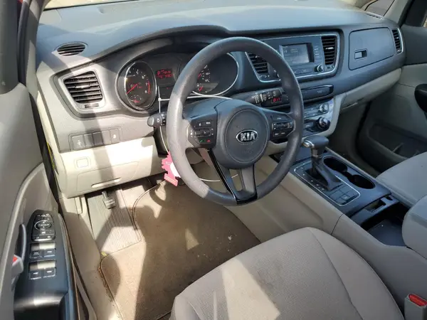 KNDMB5C14J6382870 2018 KIA SEDONA - Image 8