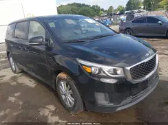 KNDMB5C14J6389320 2018 KIA SEDONA
