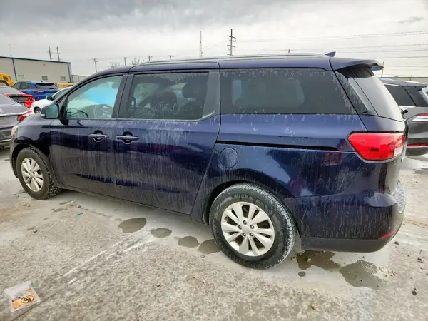 KNDMB5C14J6407704 2018 KIA SEDONA - Image 2