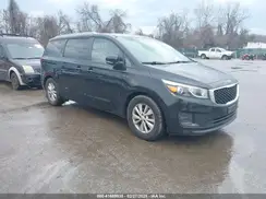 KNDMB5C14J6424518 2018 KIA SEDONA