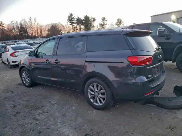 KNDMB5C14K6500255 2019 KIA SEDONA - Image 2