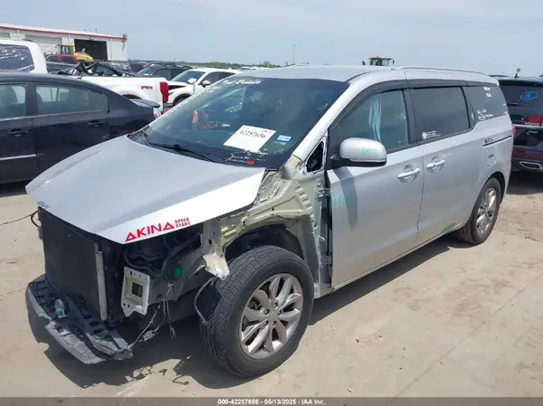 KNDMB5C14K6502846 2019 KIA SEDONA - Image 2