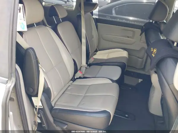KNDMB5C14K6502846 2019 KIA SEDONA - Image 8