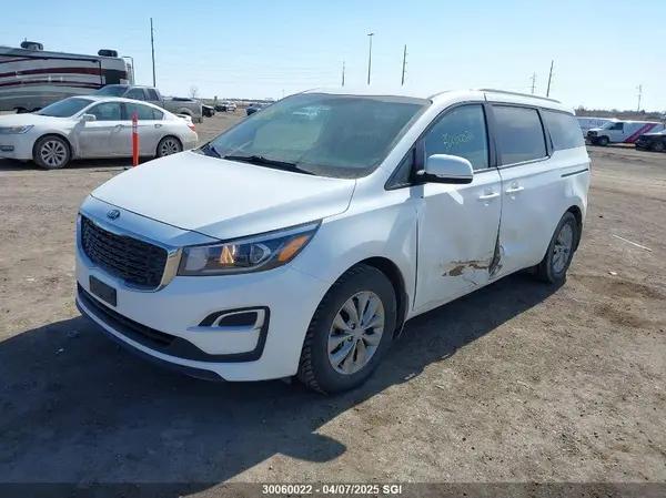 KNDMB5C14K6506251 2019 KIA SEDONA - Image 2