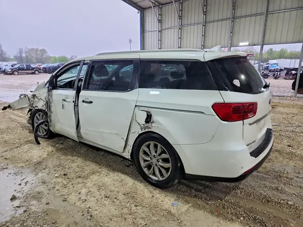 KNDMB5C14K6510848 2019 KIA SEDONA - Image 2