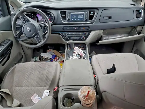 KNDMB5C14K6522949 2019 KIA SEDONA - Image 8