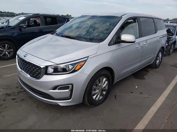 KNDMB5C14K6533949 2019 KIA SEDONA - Image 2