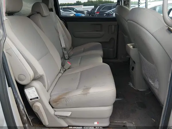 KNDMB5C14K6533949 2019 KIA SEDONA - Image 8