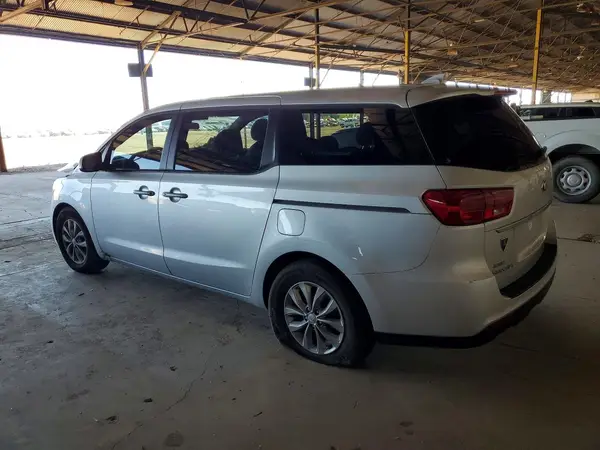 KNDMB5C14K6547480 2019 KIA SEDONA - Image 2