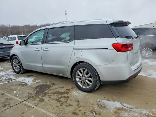 KNDMB5C14L6576916 2020 KIA SEDONA - Image 2