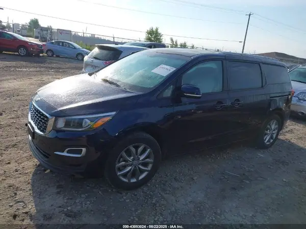 KNDMB5C14L6588774 2020 KIA SEDONA - Image 2