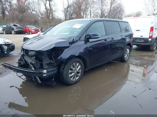 KNDMB5C14L6597796 2020 KIA SEDONA - Image 2