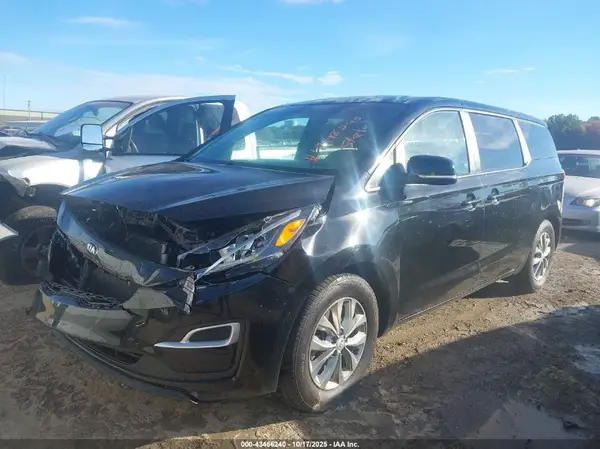 KNDMB5C14L6599824 2020 KIA SEDONA - Image 2