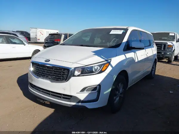 KNDMB5C14L6624902 2020 KIA SEDONA - Image 2