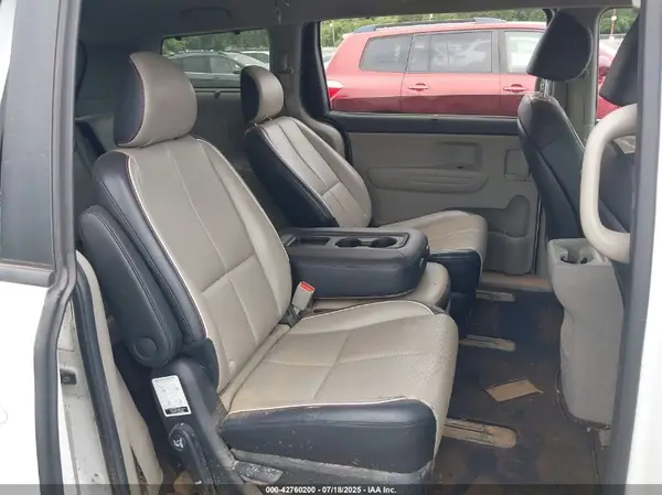 KNDMB5C14L6639061 2020 KIA SEDONA - Image 8