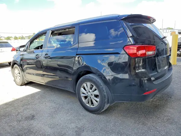 KNDMB5C14LJD52761 2017 KIA SEDONA - Image 2