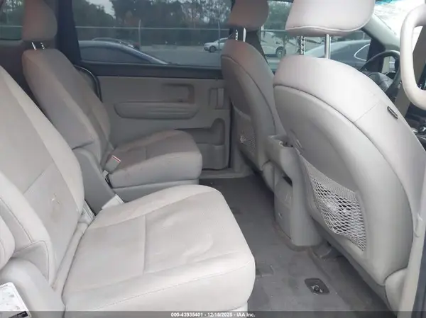 KNDMB5C14M6671686 2021 KIA SEDONA - Image 8