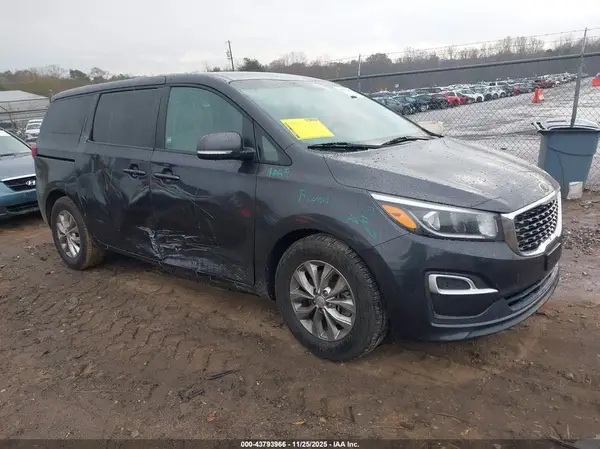 KNDMB5C14M6675608 2021 KIA SEDONA - Image 1