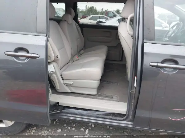 KNDMB5C15G6081999 2016 KIA SEDONA - Image 8