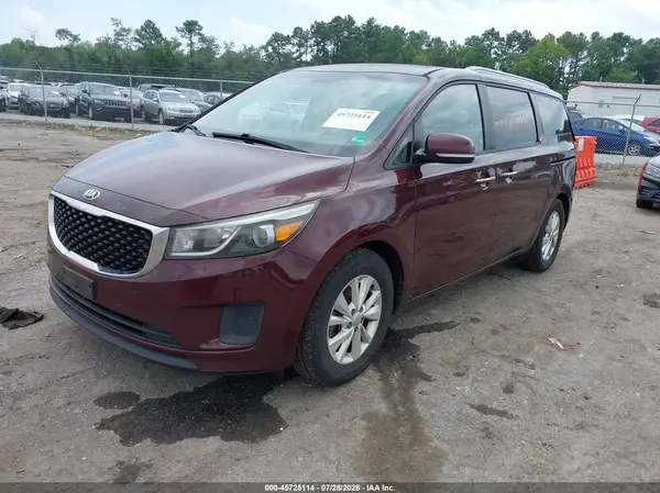 KNDMB5C15G6085776 2016 KIA SEDONA - Image 2