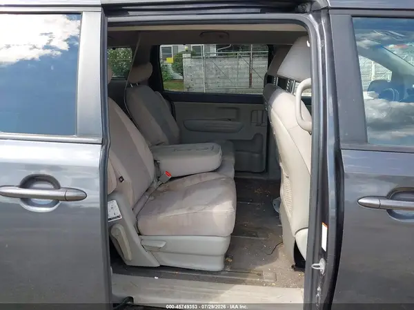 KNDMB5C15G6091593 2016 KIA SEDONA - Image 8