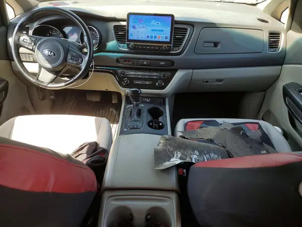 KNDMB5C15G6092095 2016 KIA SEDONA - Image 8