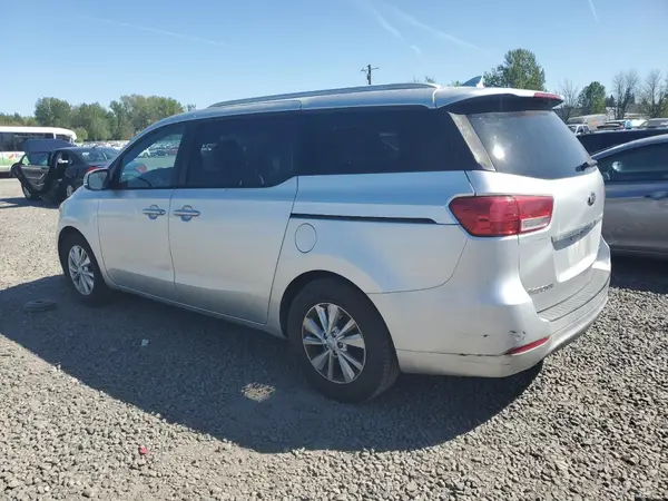 KNDMB5C15G6092422 2016 KIA SEDONA - Image 2