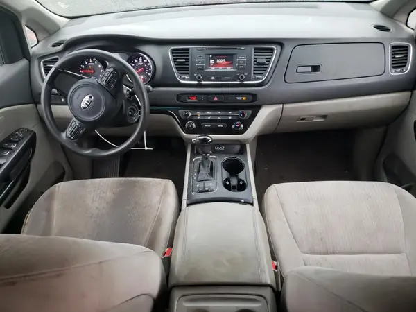 KNDMB5C15G6096535 2016 KIA SEDONA - Image 8