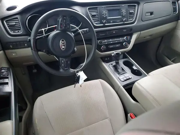 KNDMB5C15G6100194 2016 KIA SEDONA - Image 8