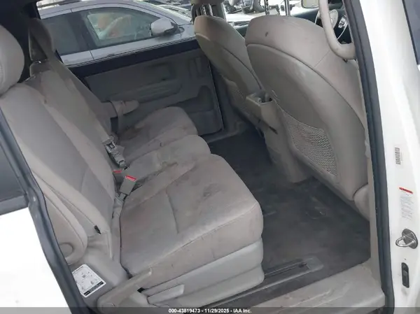 KNDMB5C15G6102639 2016 KIA SEDONA - Image 8