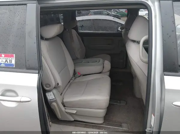 KNDMB5C15G6103290 2016 KIA SEDONA - Image 8