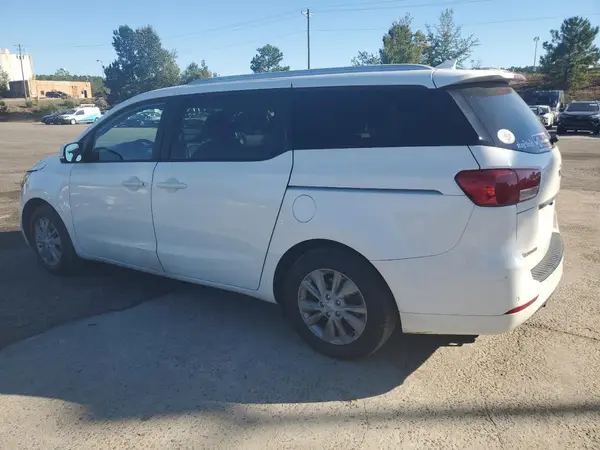 KNDMB5C15G6116766 2016 KIA SEDONA - Image 2