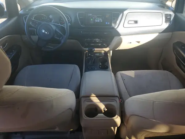 KNDMB5C15G6116766 2016 KIA SEDONA - Image 8