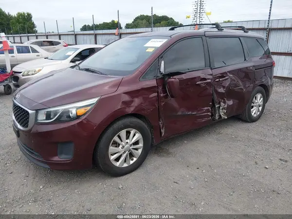 KNDMB5C15G6142252 2016 KIA SEDONA - Image 2