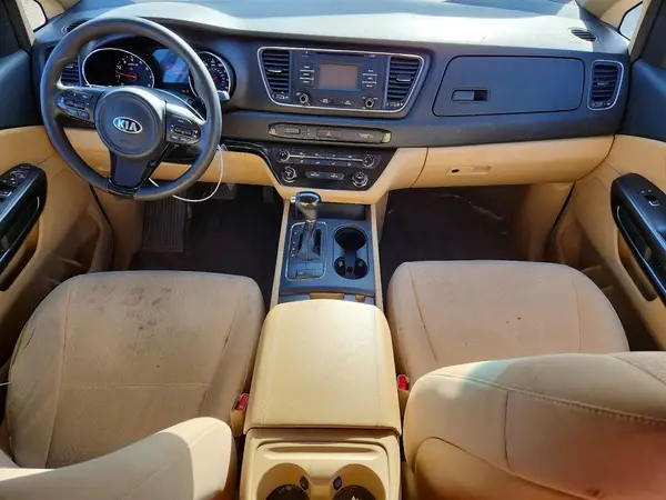 KNDMB5C15G6145541 2016 KIA SEDONA - Image 8