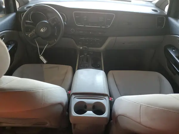 KNDMB5C15G6148083 2016 KIA SEDONA - Image 8