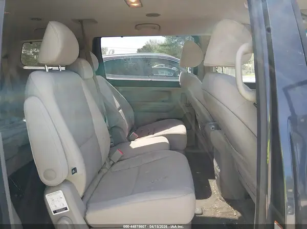 KNDMB5C15G6162064 2016 KIA SEDONA - Image 8