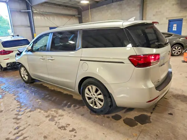 KNDMB5C15G6162937 2016 KIA SEDONA - Image 2