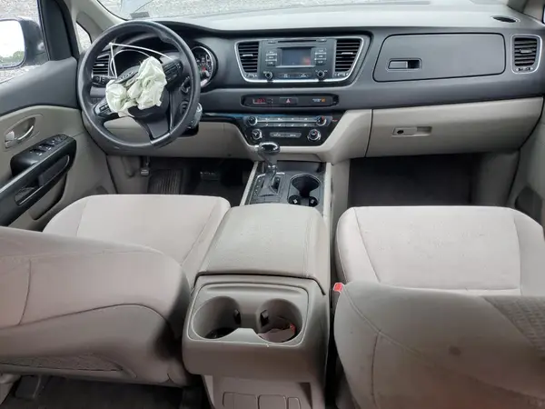 KNDMB5C15G6165059 2016 KIA SEDONA - Image 8
