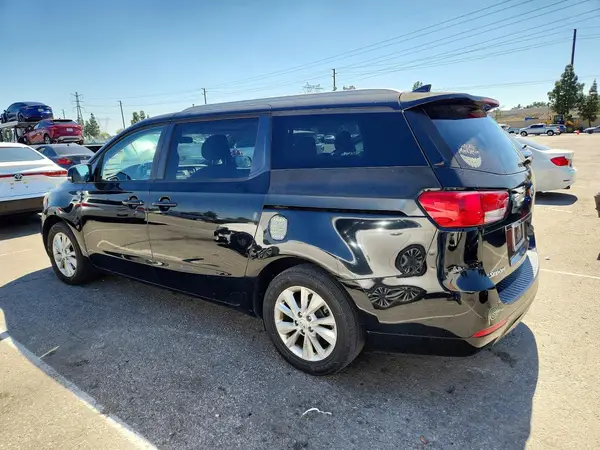 KNDMB5C15G6176093 2016 KIA SEDONA - Image 2