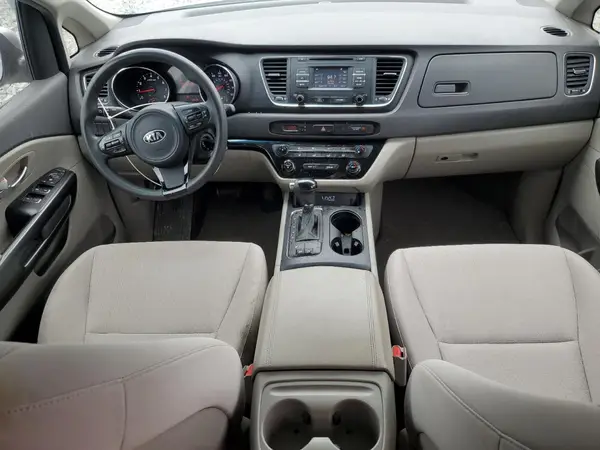 KNDMB5C15G6198076 2016 KIA SEDONA - Image 8