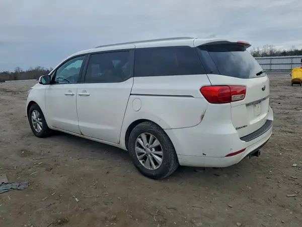 KNDMB5C15G6199129 2016 KIA SEDONA - Image 2