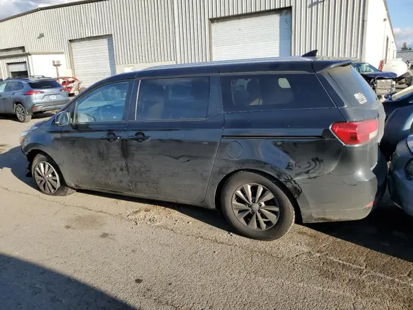 KNDMB5C15G6200750 2016 KIA SEDONA - Image 2